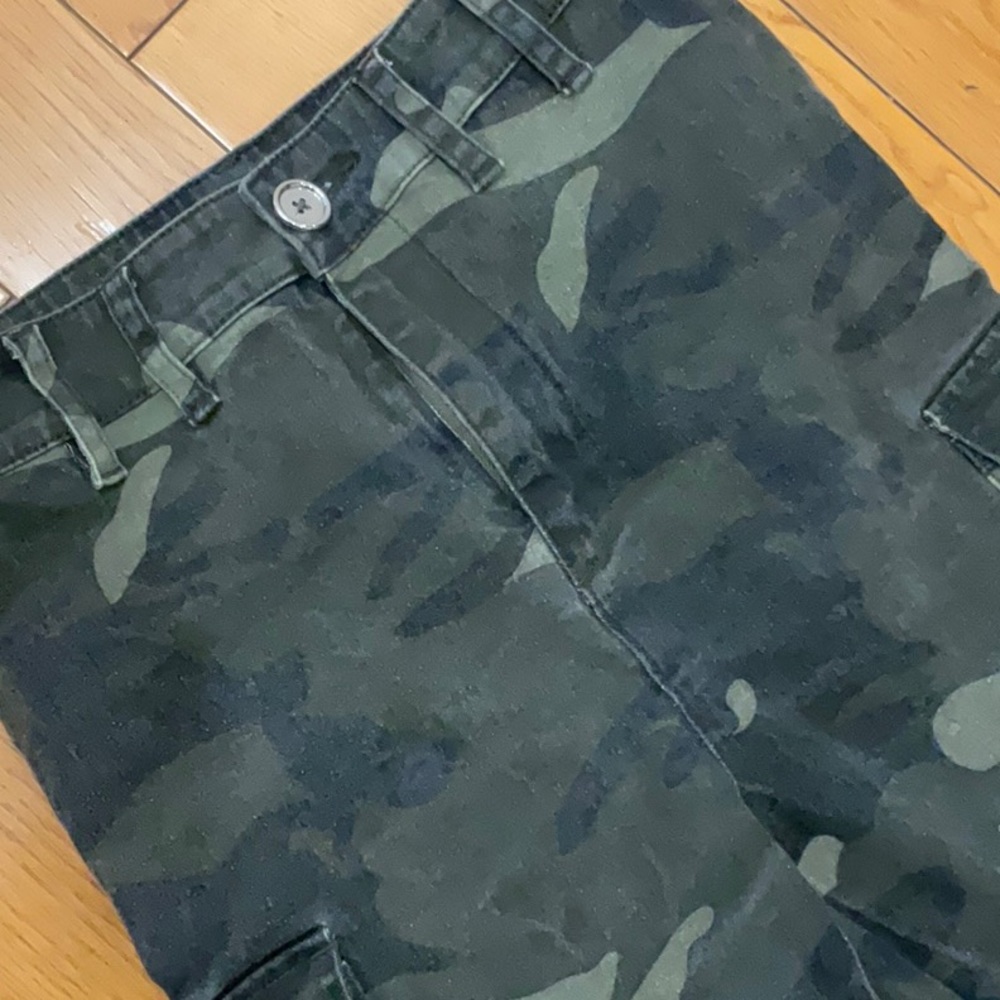 Lovers and Friends Porter Pants Camo Size: XS - Picture 8 of 11